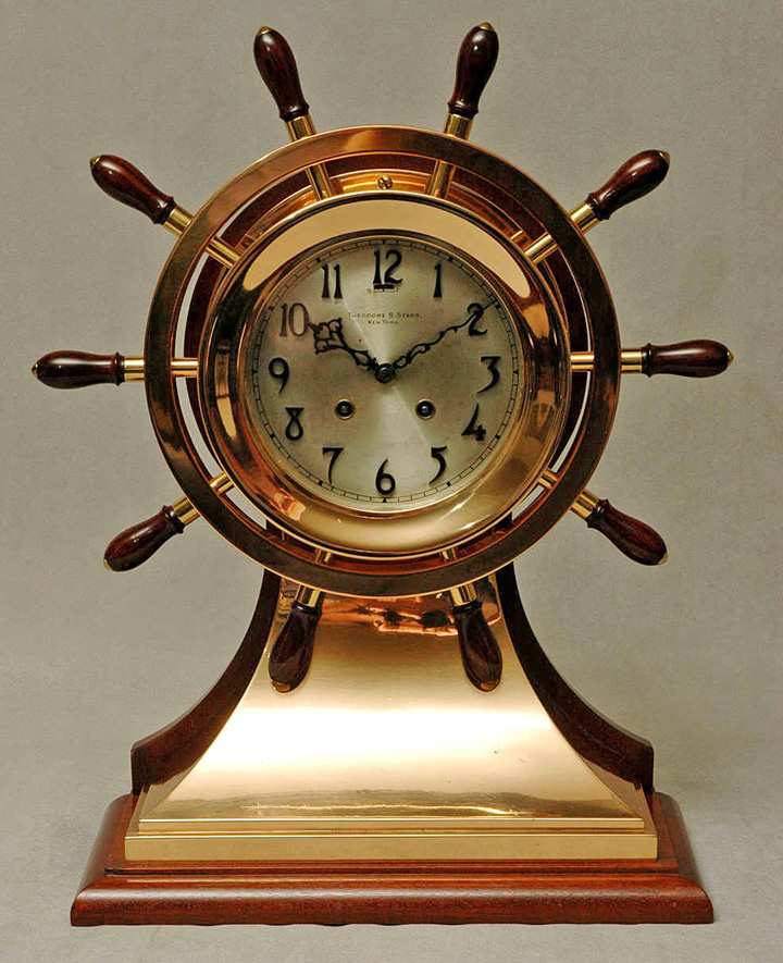 Chelsea_Clock_Yacht_Wheel_1905.jpg (218027 bytes)